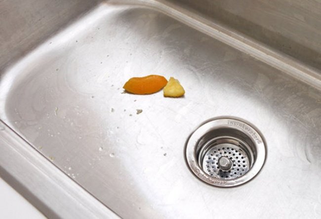 Loại bỏ những vết ố