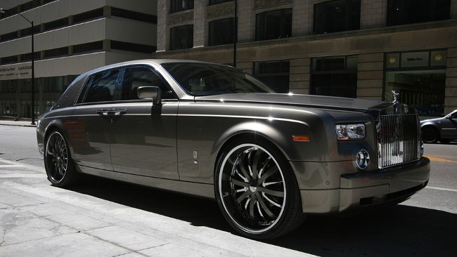 Địa vị và tiền bạc