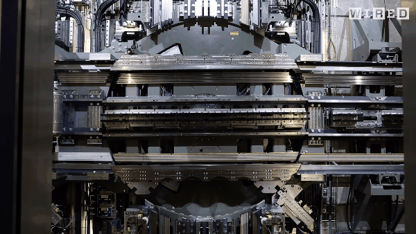 Hệ thống thang máy đệm từ có tên là Multi