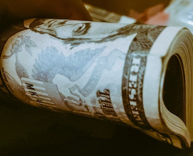 "Tiêu gì bây giờ nhỉ."