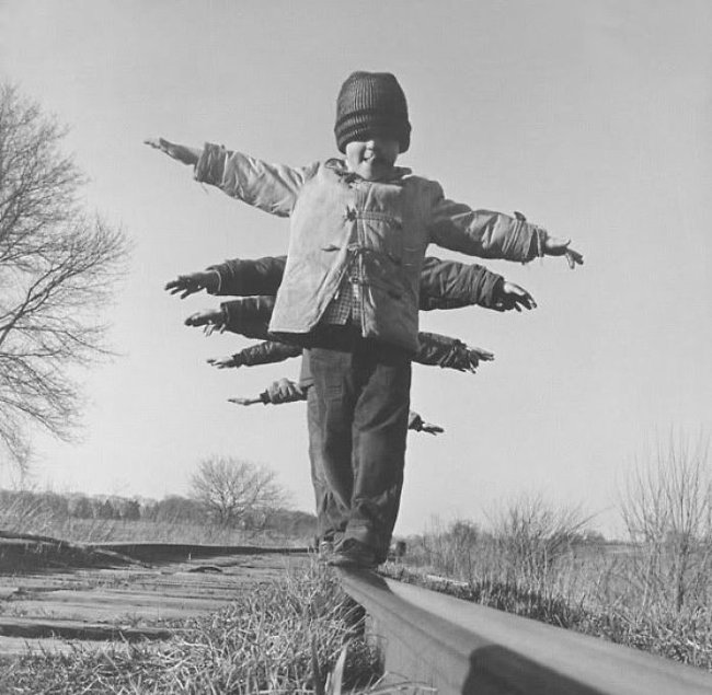 Đi thăng bằng trên đường ray ở Dakota năm 1959