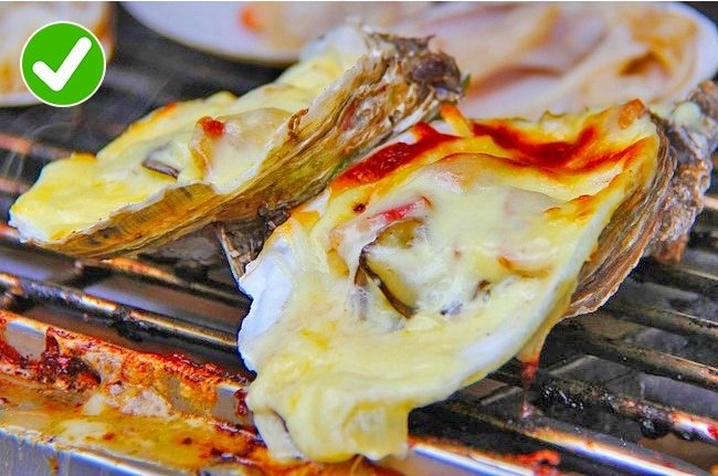 Tránh ăn hàu sống