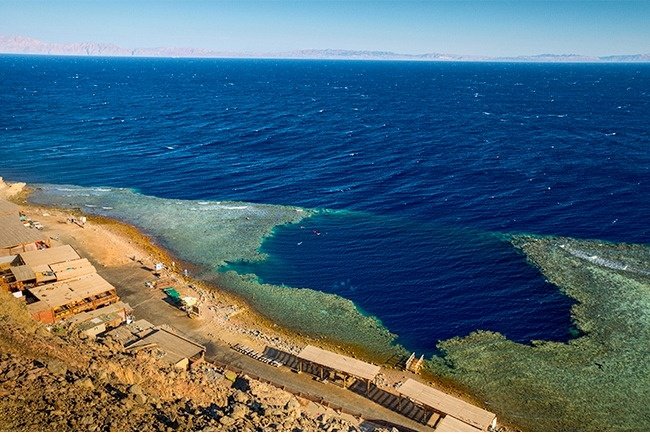 Hố xanh Blue Hole, Dahab