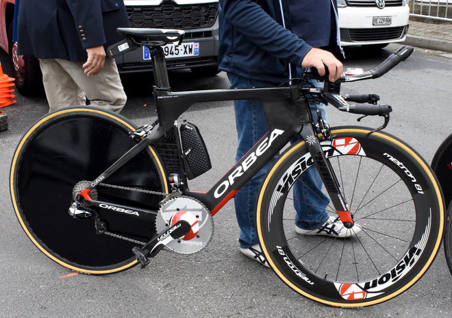 Đội đua Cofidis-Solutions Crédits mang tới giải đua năm nay chiếc Orbea Ordu TT