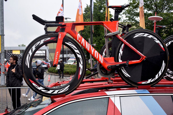 Chiếc Canyon Speedmax CF của đội đua Katusha-Alpecin