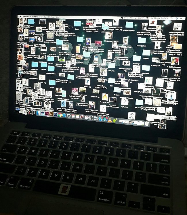 Màn hình laptop siêu bừa bộn!!!