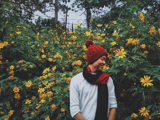 Cả cảnh và người đều đẹp như nhau 