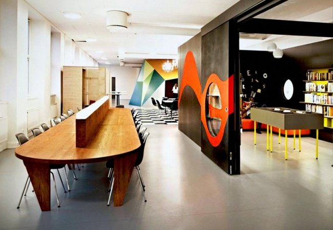 Không gian trong trường được ngăn cách bởi những thiết kế độc đáo và sáng tạo