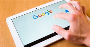 Từng là nhân viên trẻ nhất Google, cô gái này vừa tiết lộ công cụ tìm kiếm sẽ khiến Google phải lo lắng