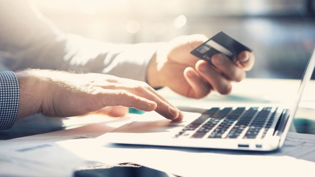 Tự nói với bản thân những điều tiêu cực