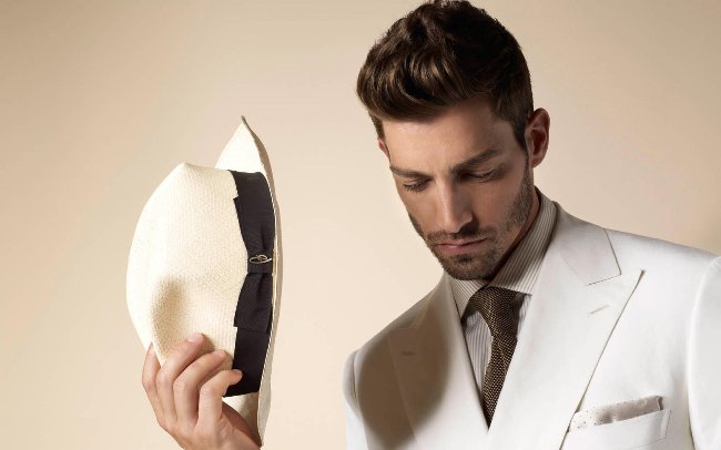 Là một người lịch thiệp