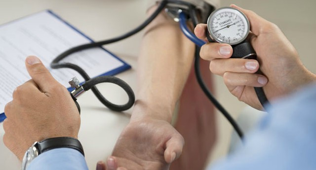 Huyết áp cao, bệnh khớp phổ biến hơn ở những người sống ở trên cao