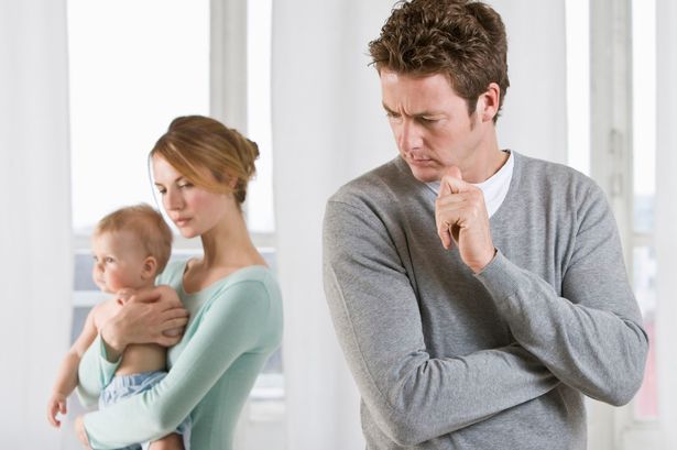 Sức khỏe của người cha trong giai đoạn sau sinh cũng cần được quan tâm đầy đủ như với các bà mẹ