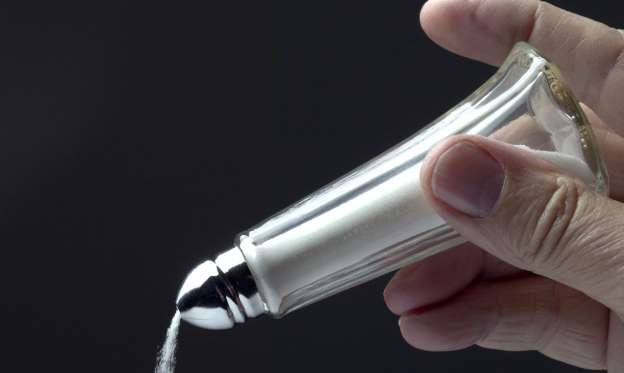 Ai Cập đừng cầm lọ muối lên