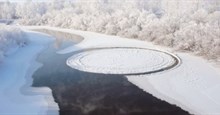 Bí ẩn đĩa băng khổng lồ xoay tròn giữa dòng sông cuối cùng đã được giải mã
