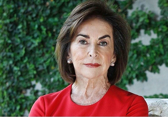 Iris Fontbona, Chile