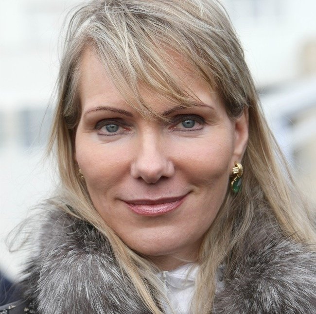 Margarita Louis-Dreyfus, Pháp