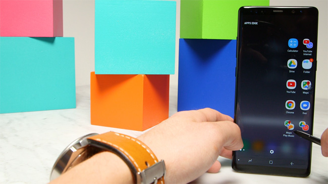 Chọn cặp ứng dụng chạy trong chế độ chia màn hình