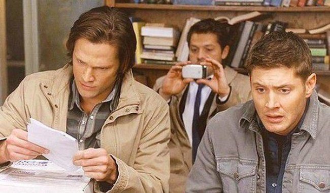 ...và trong suốt thời gian làm bài.