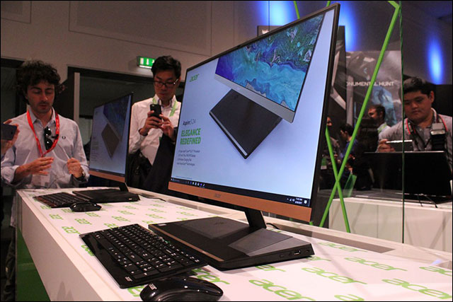 Chiếc máy dù mỏng nhưng không hề “nhẹ cân” chút nào