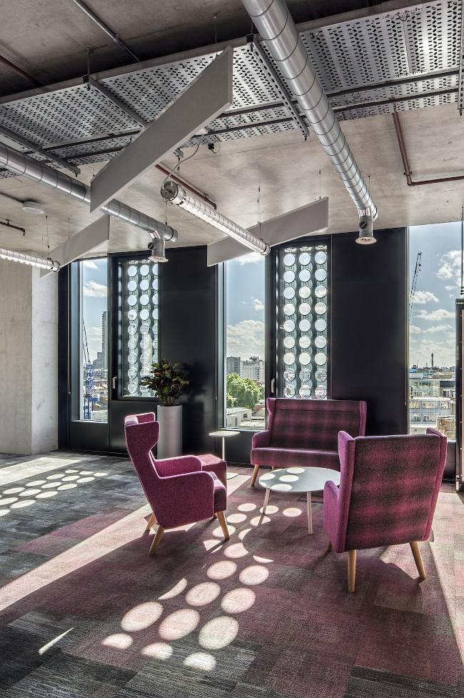 Cũng như các cửa sổ hình chữ nhật...