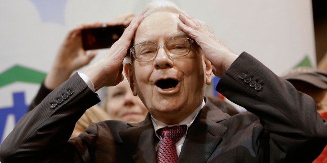 Năm 24 tuổi, Warren Buffett đã được giao cho một công việc bởi người thầy của mình, Benjamin Graham, với một mức lương hàng năm là 12.000 USD