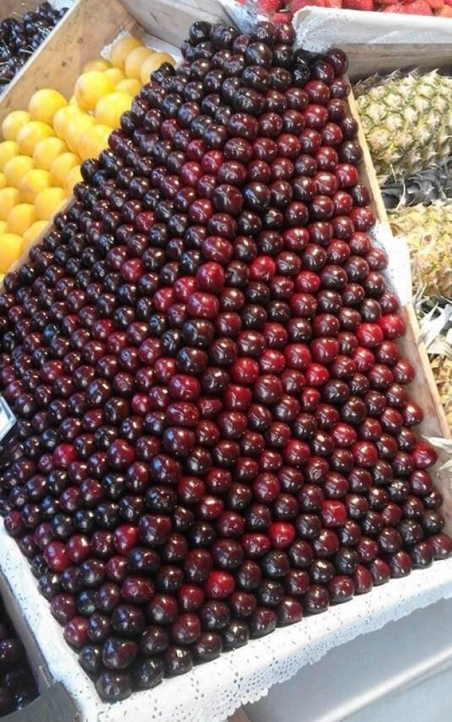 Tôi không muốn mua táo. Hãy để yên chúng như vậy!