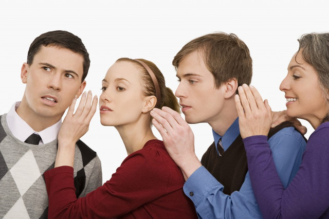 Với những việc đau lòng, không nên gặp ai cũng nói