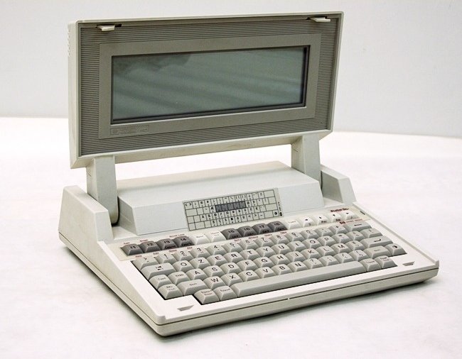 Máy tính xách tay đầu tiên của HP – HP-110