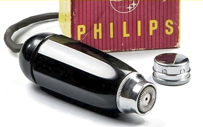 Dao cạo râu đầu tiên của Philips - Philishave 7730