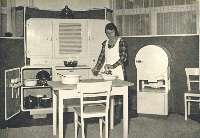 Tủ lạnh Bosch đầu tiên