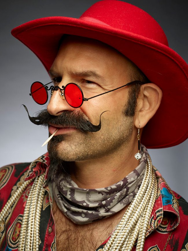 Bộ râu gây ấn tượng mạnh!