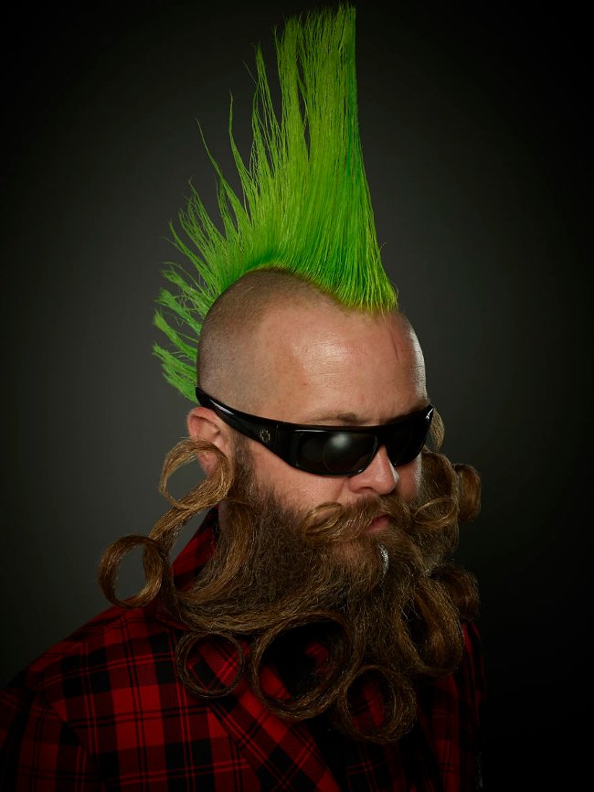 Thí sinh World Beard And Mustache 2017 này chắc được trao giải ấn tượng quá!