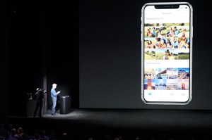 Hình ảnh thực tế về iPhone X/iPhone 10 mới nhất của Apple