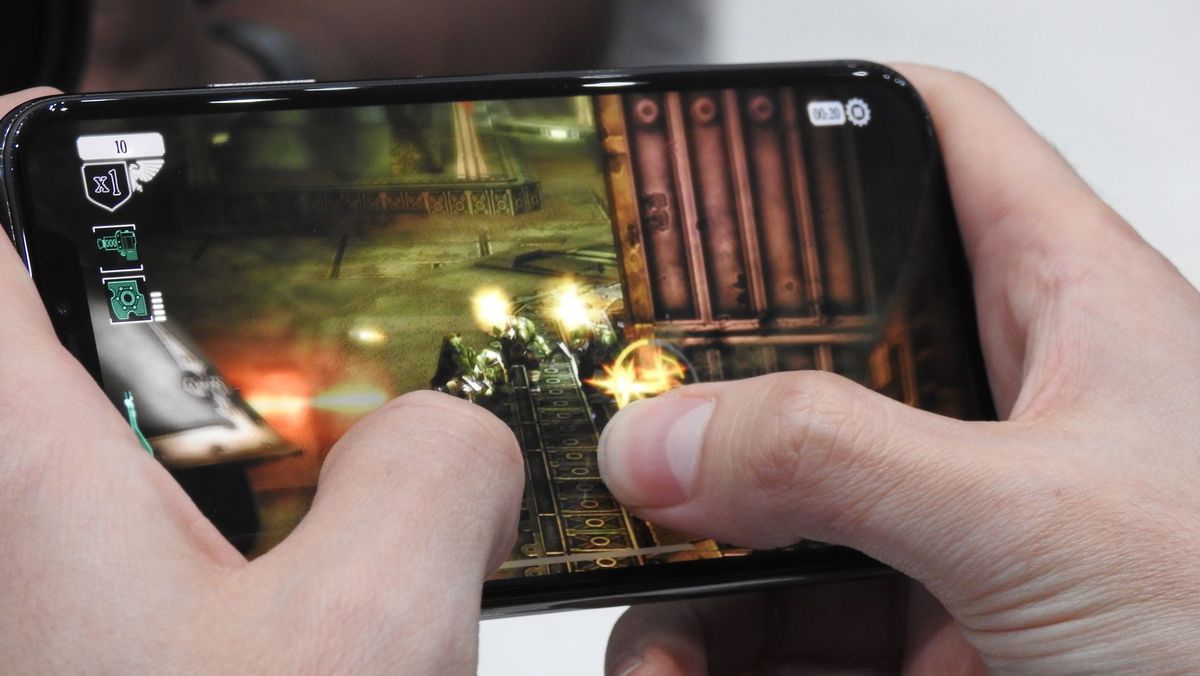 Màn hình iPhone 10 khi chơi game