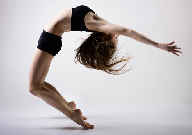 Cơ thể phụ nữ mềm dẻo hơn so với đàn ông 