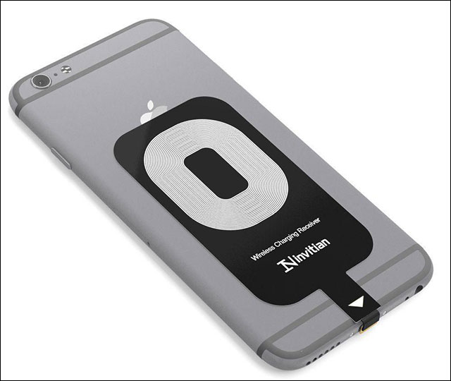 Sticker tương thích Qi có thể gắn sạc không dây cho gần như mọi iPhone