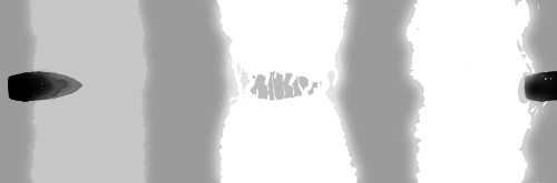 Đầu đạn đi qua kênh ion hóa của một tia sét.