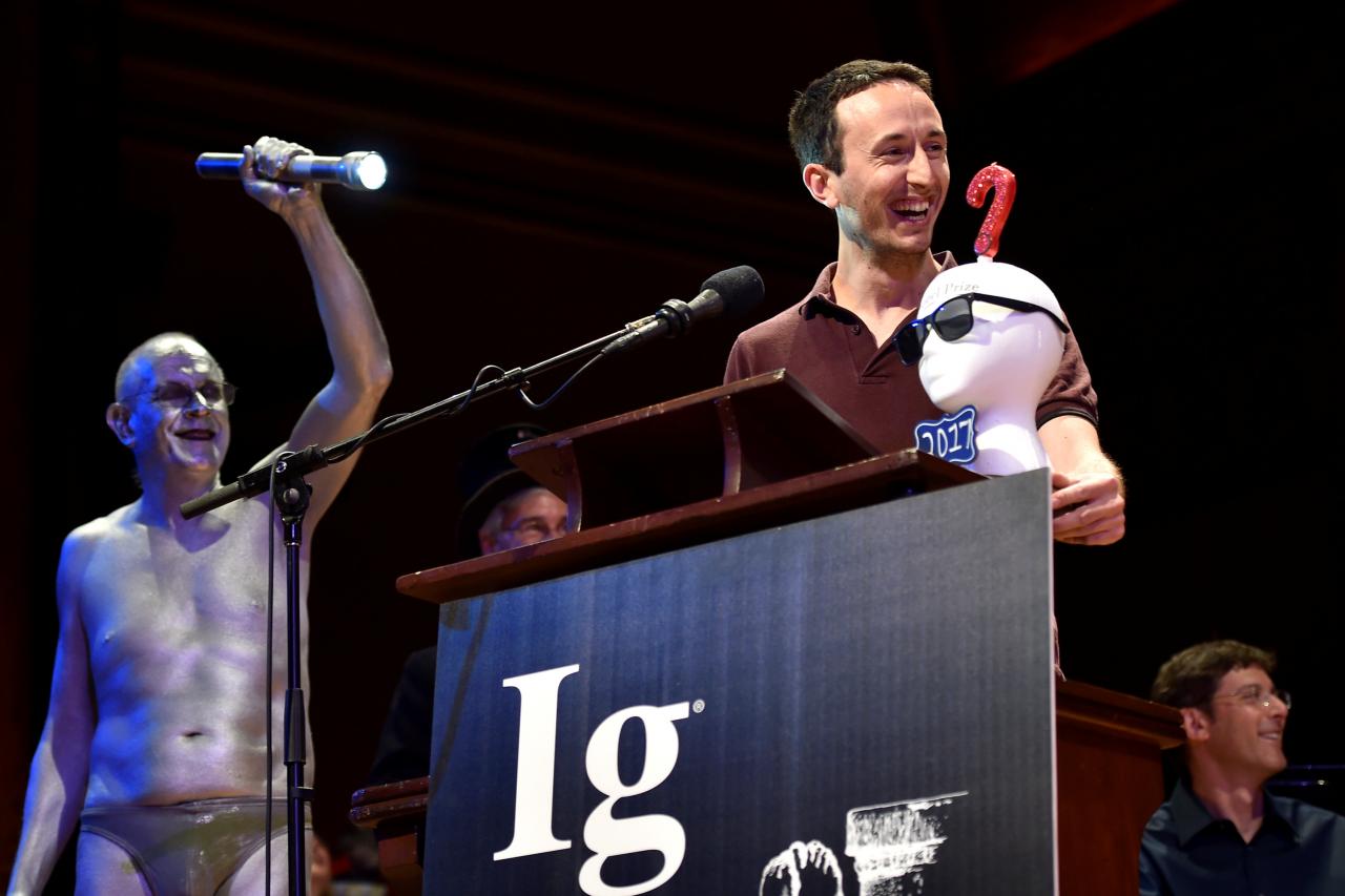 Nhà khoa học người Pháp Marc-Antoine Fardin 