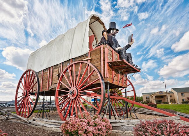 ​Chiếc xe ngựa đồ sộ nhất thế giới