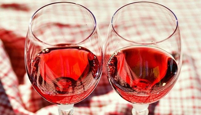 Rượu vang đỏ