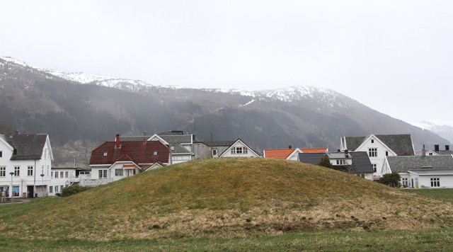 Nơi khai quật thuyền quan tài cổ Viking 