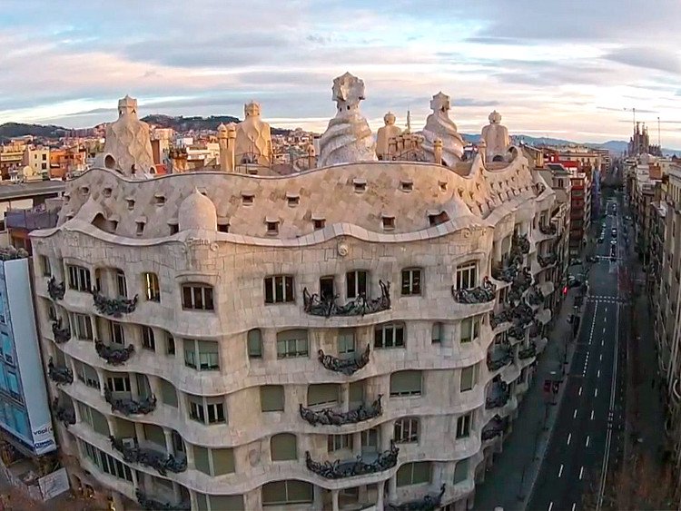 Xứ Catalan là quê hương của các nghệ sĩ lập dị 