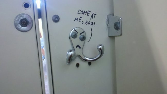 Drunk octopus wants to fight here