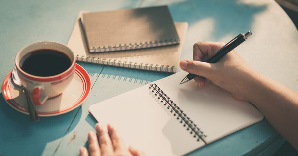 Chơi những trò chơi giải câu đố