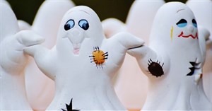 Kẹo mút ma quái dành tặng bạn bè trong dịp Halloween