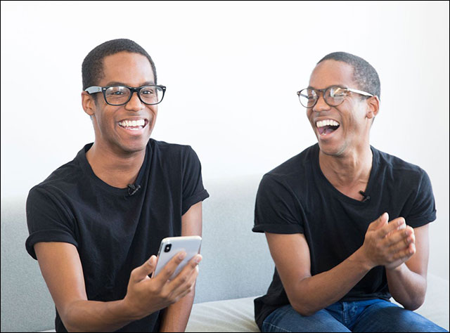 Hai anh em Marc và MJ Franklin tại thử nghiệm Face ID của iPhone X