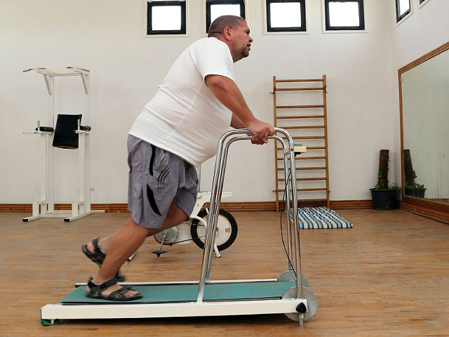 Người Mỹ trung niên thế hệ này bắt đầu già yếu hơn thế hệ trước