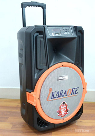 Nhiều người vẫn đứng ngồi không yên với chiếc loa di động này