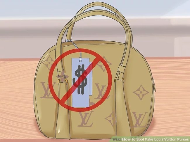 Tránh túi có nhãn mác đính vào túi